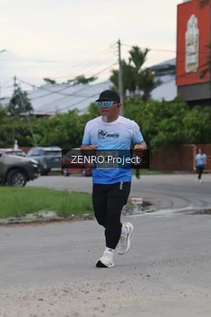 Runner Photo 2237700