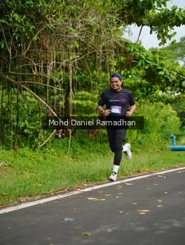 Runner Photo 2237740