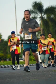 Runner Photo 2237741
