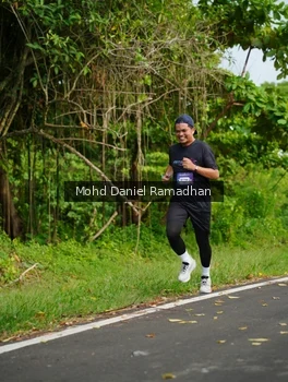 Runner Photo 2237744