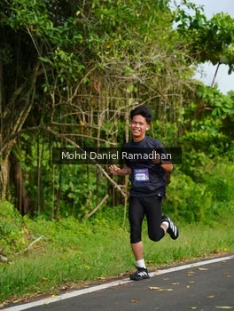 Runner Photo 2237784