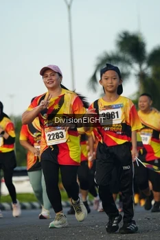 Runner Photo 2237789
