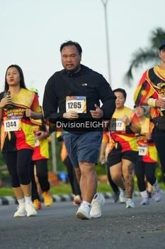 Runner Photo 2237846
