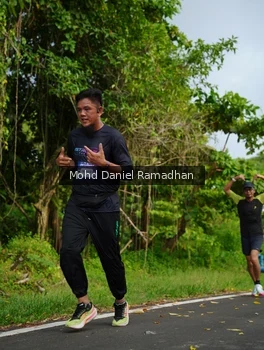 Runner Photo 2237857