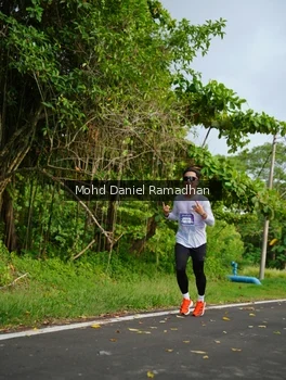 Runner Photo 2237900