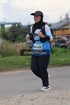 Runner Photo 2237909