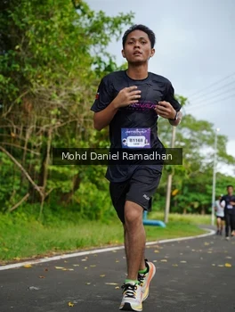 Runner Photo 2237921