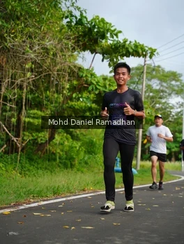 Runner Photo 2237931