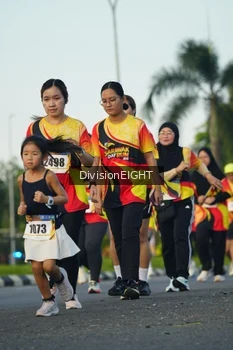Runner Photo 2237943