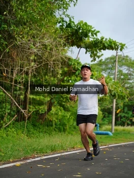 Runner Photo 2237945