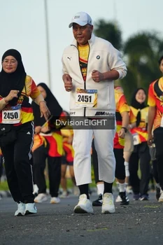 Runner Photo 2237973