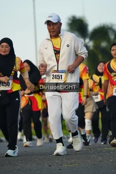 Runner Photo 2237978