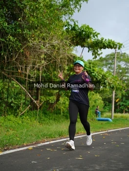 Runner Photo 2238001