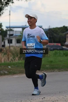Runner Photo 2238009