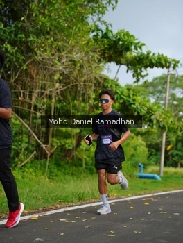 Runner Photo 2238037