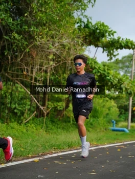 Runner Photo 2238041