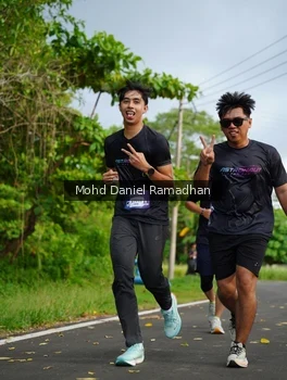 Runner Photo 2238131