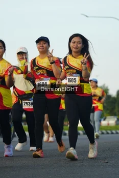 Runner Photo 2238159