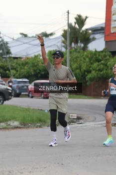 Runner Photo 2238203