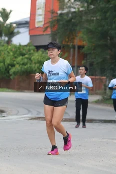 Runner Photo 2238289