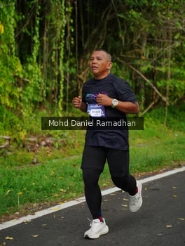 Runner Photo 2238296