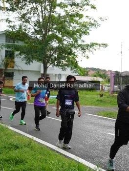Runner Photo 2238314