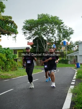 Runner Photo 2238349