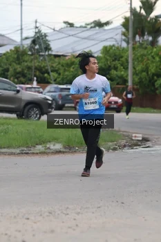 Runner Photo 2238376