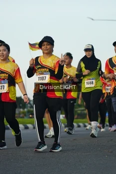 Runner Photo 2238392