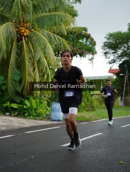 Runner Photo 2238394
