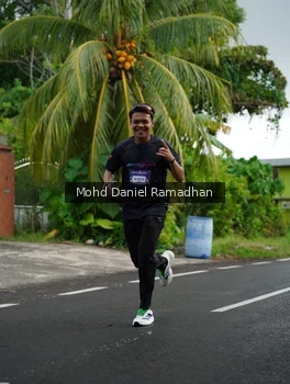 Runner Photo 2238403