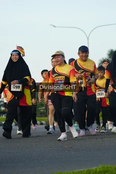 Runner Photo 2238413