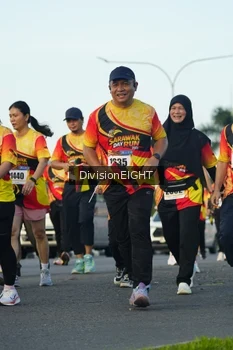 Runner Photo 2238417