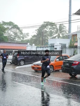 Runner Photo 2238972