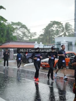 Runner Photo 2239006