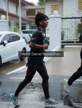 Runner Photo 2239070
