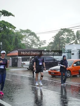 Runner Photo 2239113