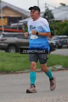 Runner Photo 2239164