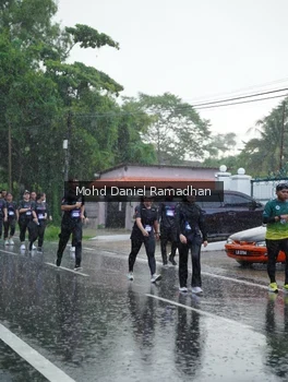 Runner Photo 2239174