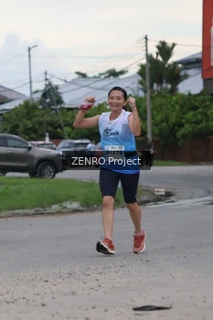 Runner Photo 2239266