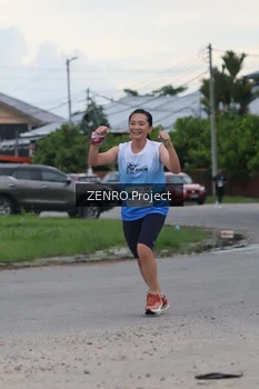 Runner Photo 2239321