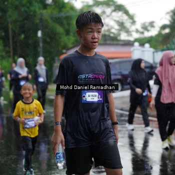 Runner Photo 2239577