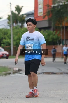 Runner Photo 2239604