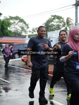 Runner Photo 2239636