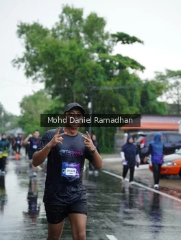 Runner Photo 2239742