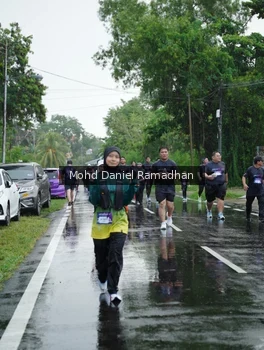 Runner Photo 2239783
