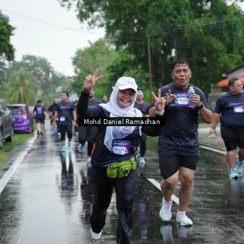 Runner Photo 2239813