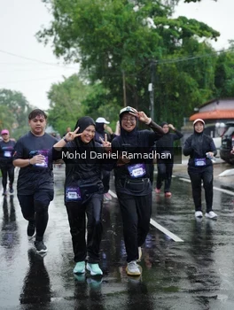 Runner Photo 2239899