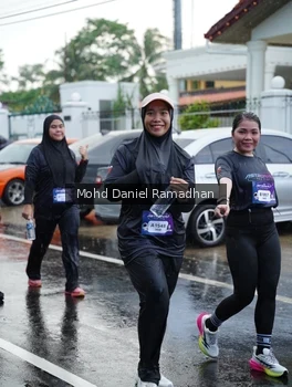 Runner Photo 2239907