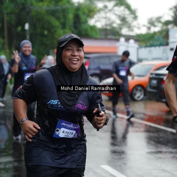 Runner Photo 2240000